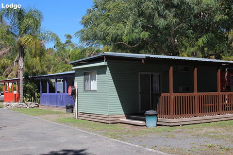 Lani\'s Holiday Island - Yamba Accommodation 23