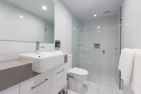 The Lucky Hotel - Yamba Accommodation 5