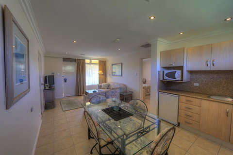Cooma Motor Lodge Motel - Yamba Accommodation 25