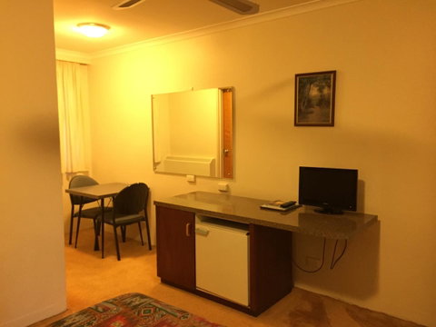 Cooma Motor Lodge Motel - Yamba Accommodation 24