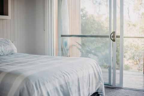 Salthouse Berrara - Yamba Accommodation 11