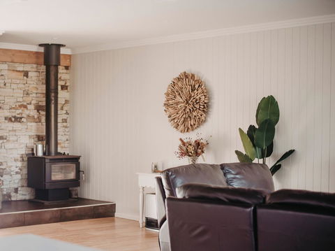 Salthouse Berrara - Yamba Accommodation 3