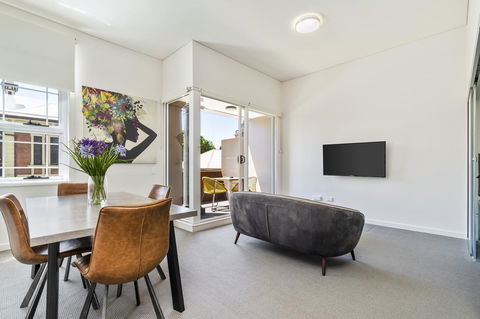 Terminus Apartment Hotel, Ascend Hotel Collection - Yamba Accommodation 8