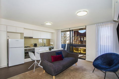 Terminus Apartment Hotel, Ascend Hotel Collection - Yamba Accommodation 24