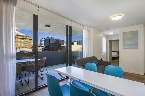 Terminus Apartment Hotel, Ascend Hotel Collection - Yamba Accommodation 19