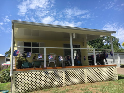 The Best Exotic Magnolia Cottage - Yamba Accommodation 9