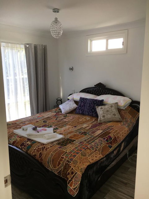 The Best Exotic Magnolia Cottage - Yamba Accommodation 18