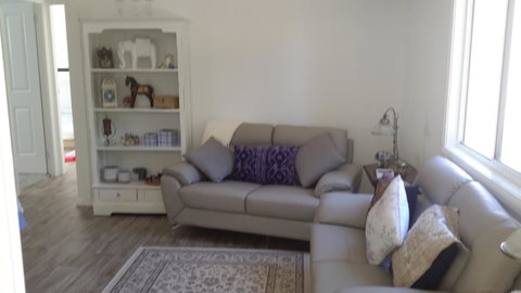 The Best Exotic Magnolia Cottage - Yamba Accommodation 31