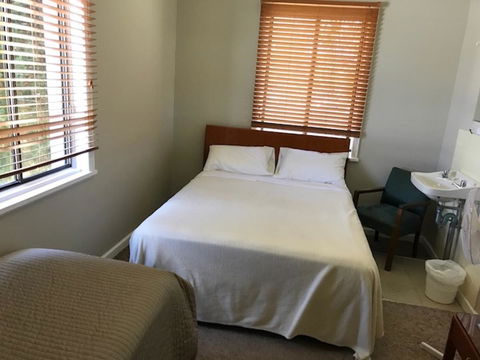 Lakes And Ocean Hotel Forster - Yamba Accommodation 21