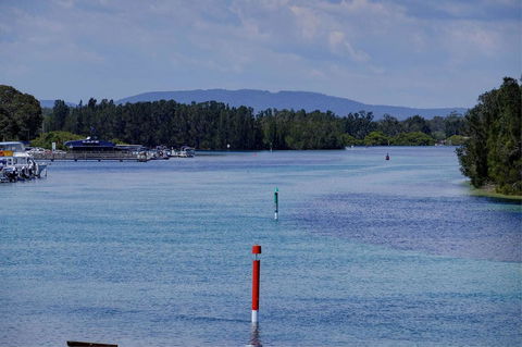 Lakes And Ocean Hotel Forster - Yamba Accommodation 11