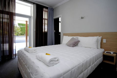 Lakes And Ocean Hotel Forster - Yamba Accommodation 20