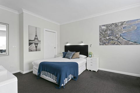 Airport Hotel Sydney - Yamba Accommodation 2