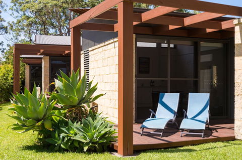 By The Beach B&B Self Contained Apartments - Yamba Accommodation 7