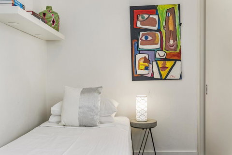 Summery, Spacious 4 Bed Home In Kurraba Point - Yamba Accommodation 7