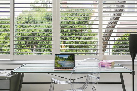 Summery, Spacious 4 Bed Home In Kurraba Point - Yamba Accommodation 13