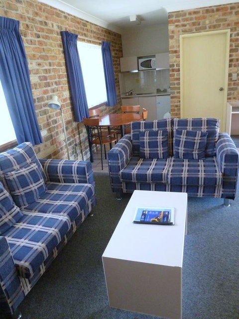 Mollymook Surfbeach Motel & Apartments - Yamba Accommodation 32