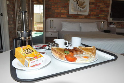 Mollymook Surfbeach Motel & Apartments - Yamba Accommodation 2