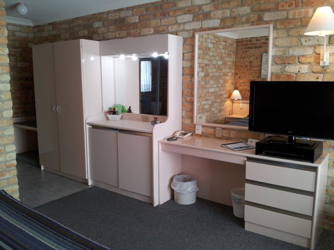 Mollymook Surfbeach Motel & Apartments - Yamba Accommodation 19