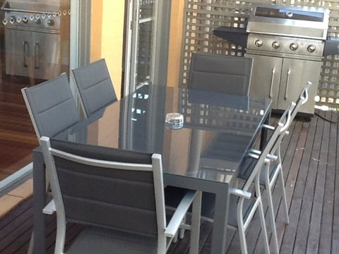 Villa De Saran Located Within Cypress Lakes - Yamba Accommodation 7