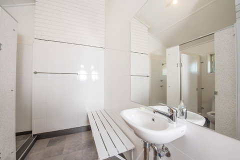 Alpine Gables - Yamba Accommodation 1