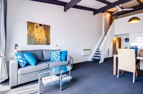 Alpine Gables - Yamba Accommodation 15
