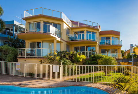 Baywatch Apartments Merimbula - Yamba Accommodation 2