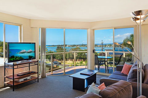 Baywatch Apartments Merimbula - Yamba Accommodation 20