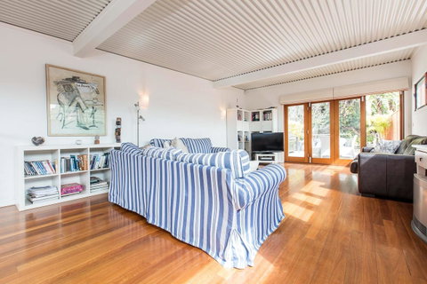 Family Surf House 5 Min Walk To Manly Beach - Yamba Accommodation 9