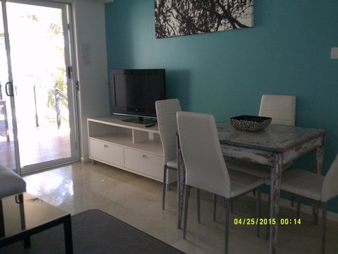 Pelican H2O One & Two Bedroom Apartments - Yamba Accommodation 24