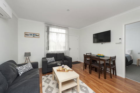 125 Milton - Yamba Accommodation 4