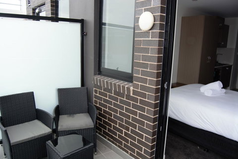 Seranin | Gordon - Yamba Accommodation 4