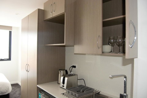 Seranin | Gordon - Yamba Accommodation 3