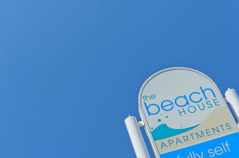 Beach House Holiday Apartments - Yamba Accommodation 3