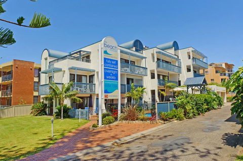 Beach House Holiday Apartments - Yamba Accommodation 13