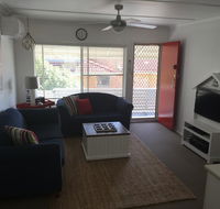 Tomaree Lodge - Yamba Accommodation