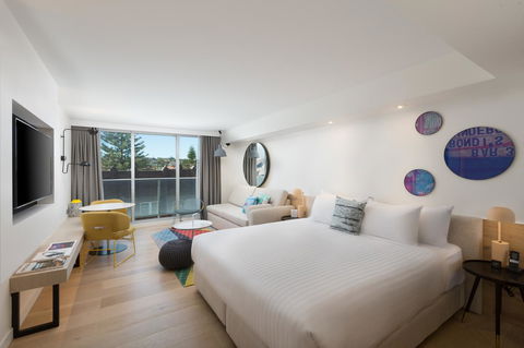 QT Bondi - Yamba Accommodation 4