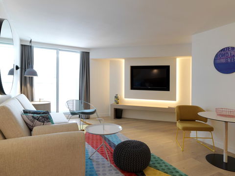 QT Bondi - Yamba Accommodation 12