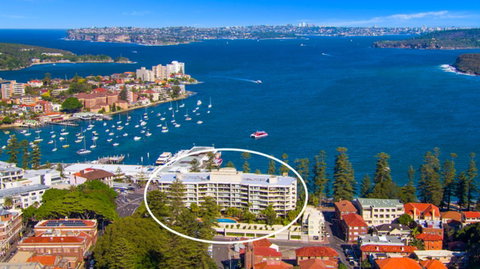 Grande Esplanade Studio - Yamba Accommodation 0