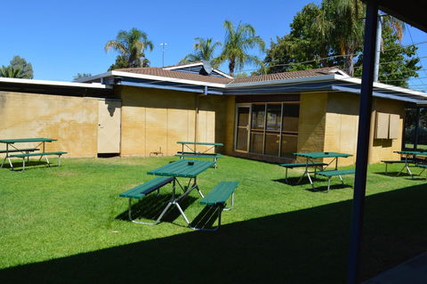 Brolga Hotel Motel - Coleambally - Yamba Accommodation 18