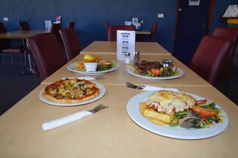 Brolga Hotel Motel - Coleambally - Yamba Accommodation 28