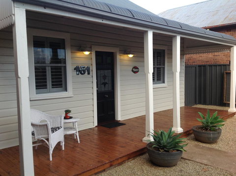 Thelma's Temora - Yamba Accommodation 1