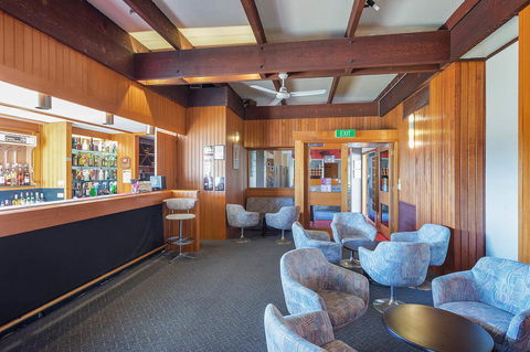 Black Dolphin Resort Motel & Apartments - Yamba Accommodation 39