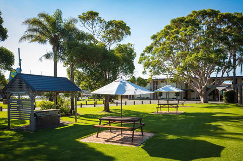 Black Dolphin Resort Motel & Apartments - Yamba Accommodation 22