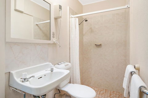 Black Dolphin Resort Motel & Apartments - Yamba Accommodation 17