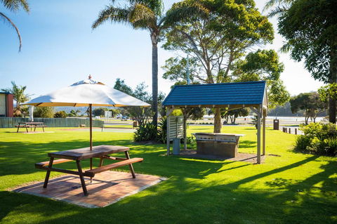 Black Dolphin Resort Motel & Apartments - Yamba Accommodation 28