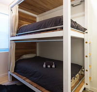 Jet Flamingo - Yamba Accommodation