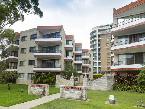 Centrepoint 10 - Yamba Accommodation 4