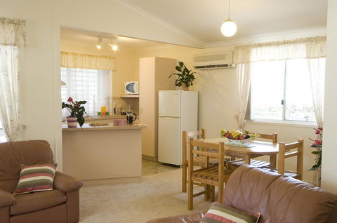 Glen Villa Resort - Yamba Accommodation 11