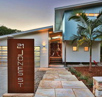 Drifted Away - Yamba Accommodation