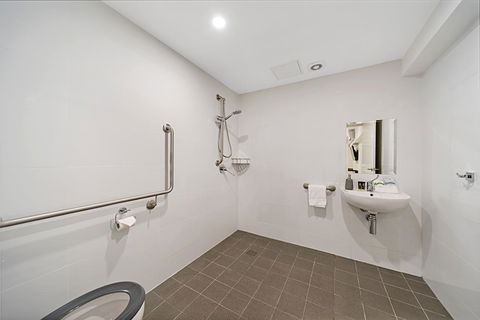 Carlton Suites - Yamba Accommodation 5